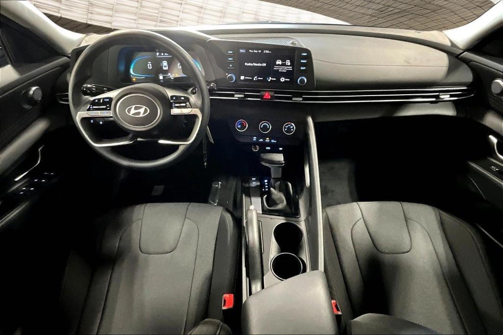 new 2025 Hyundai Elantra car, priced at $21,605