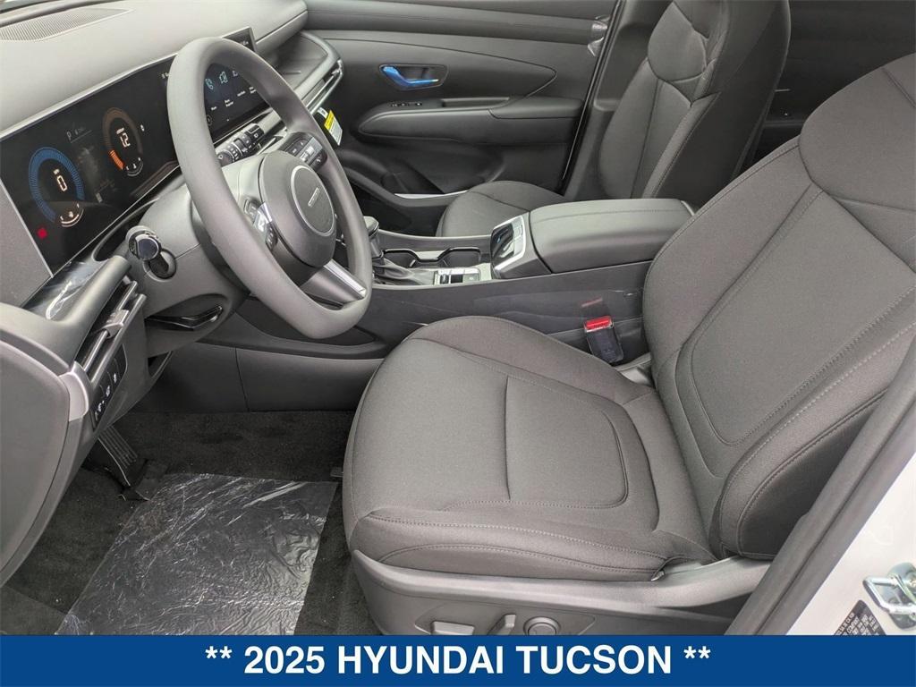 new 2025 Hyundai Tucson car, priced at $33,580