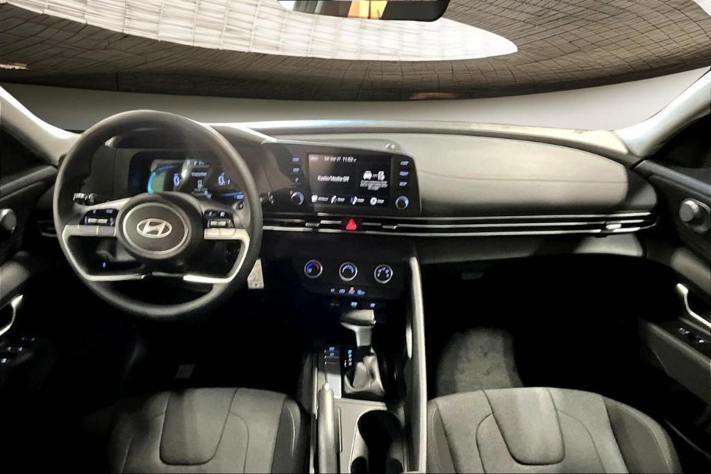 new 2025 Hyundai Elantra car, priced at $21,632