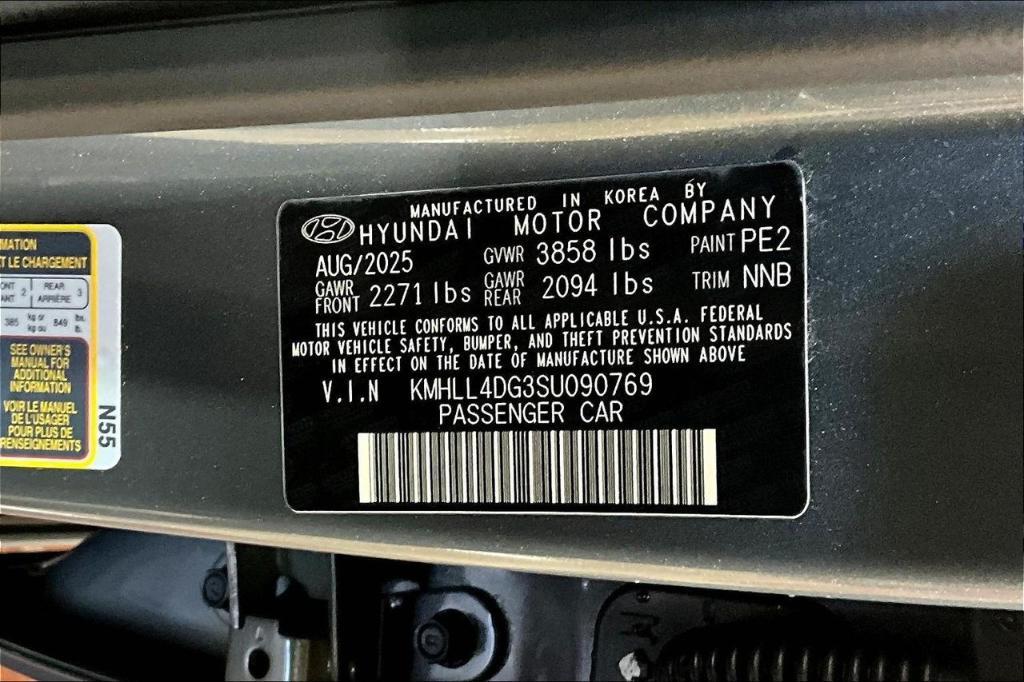 new 2025 Hyundai Elantra car, priced at $21,632