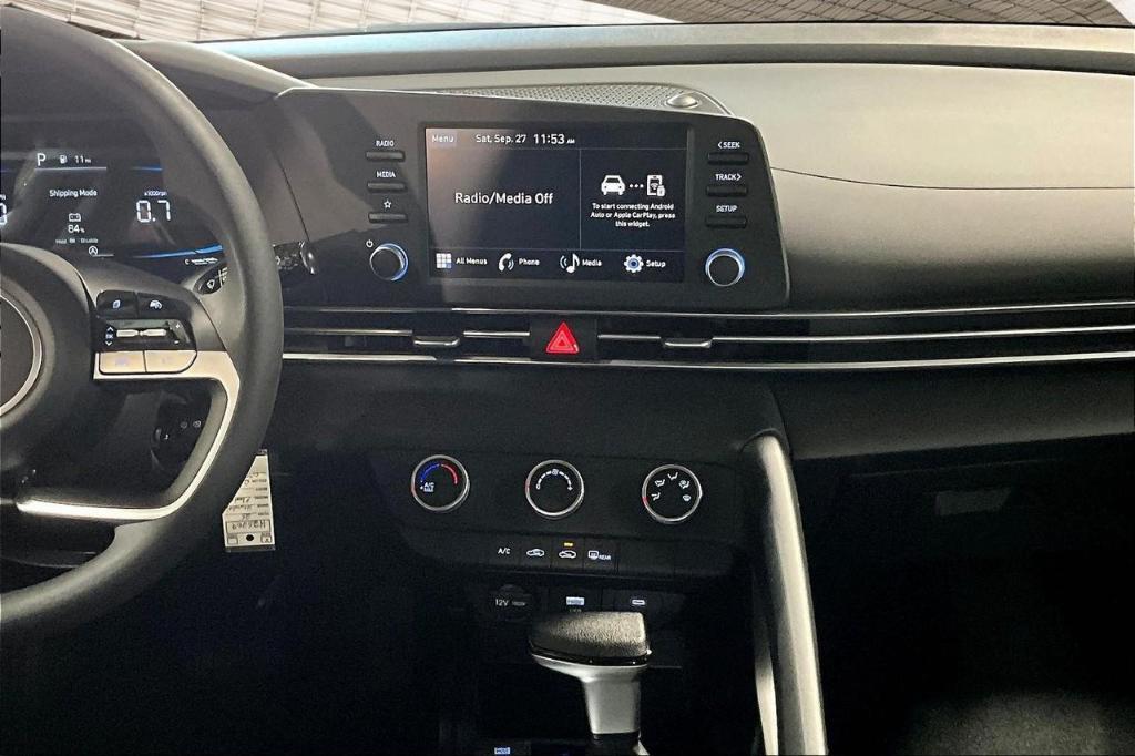 new 2025 Hyundai Elantra car, priced at $21,632