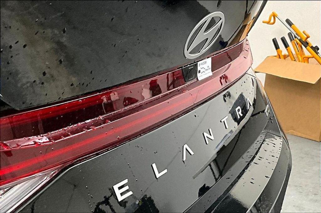 new 2025 Hyundai ELANTRA HEV car, priced at $27,941