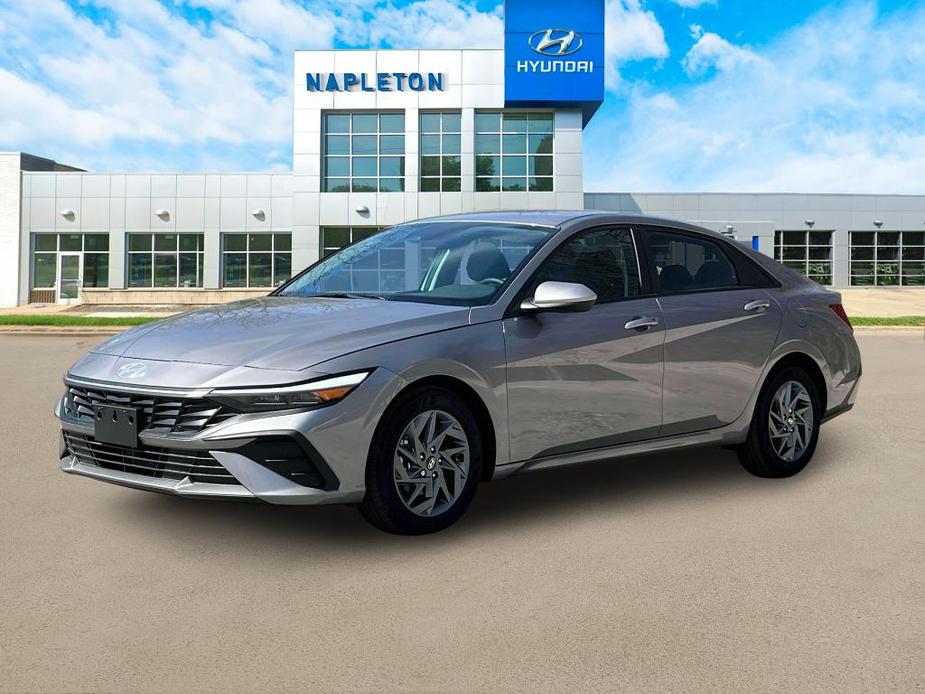 new 2025 Hyundai Elantra HEV car, priced at $26,765