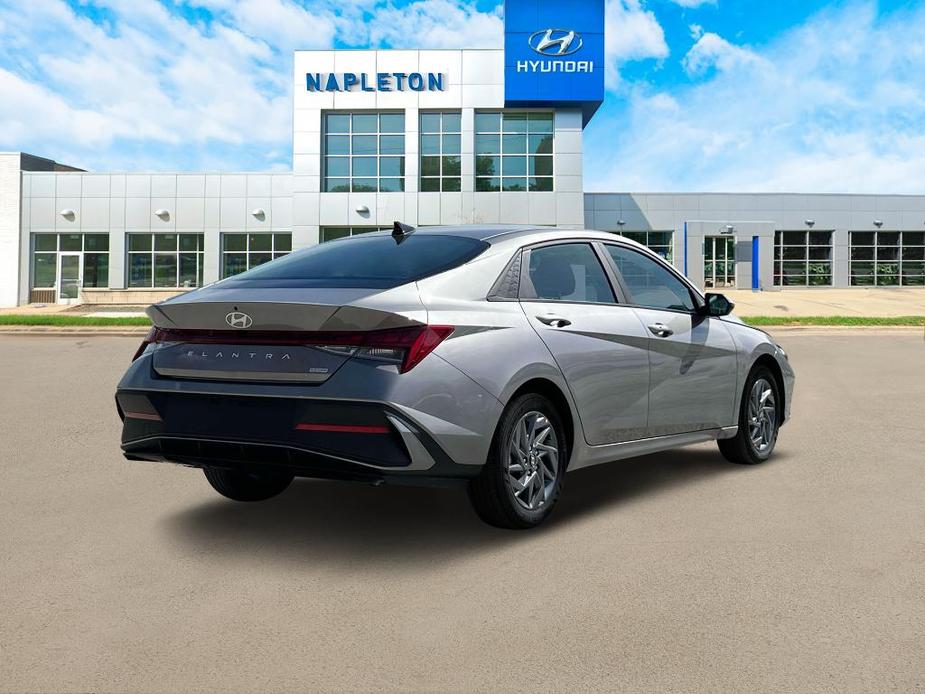 new 2025 Hyundai Elantra HEV car, priced at $26,765