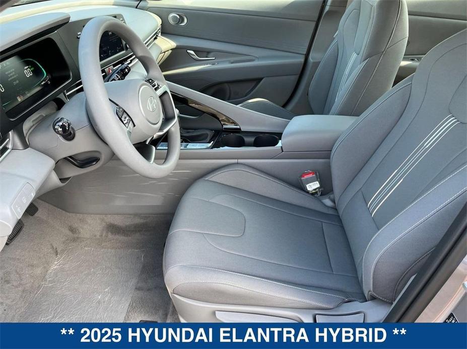 new 2025 Hyundai Elantra HEV car, priced at $25,765