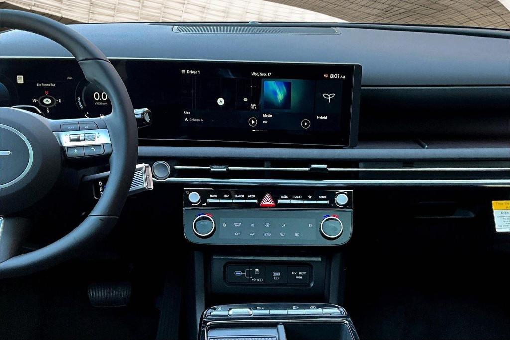 new 2025 Hyundai TUCSON Hybrid car, priced at $31,315