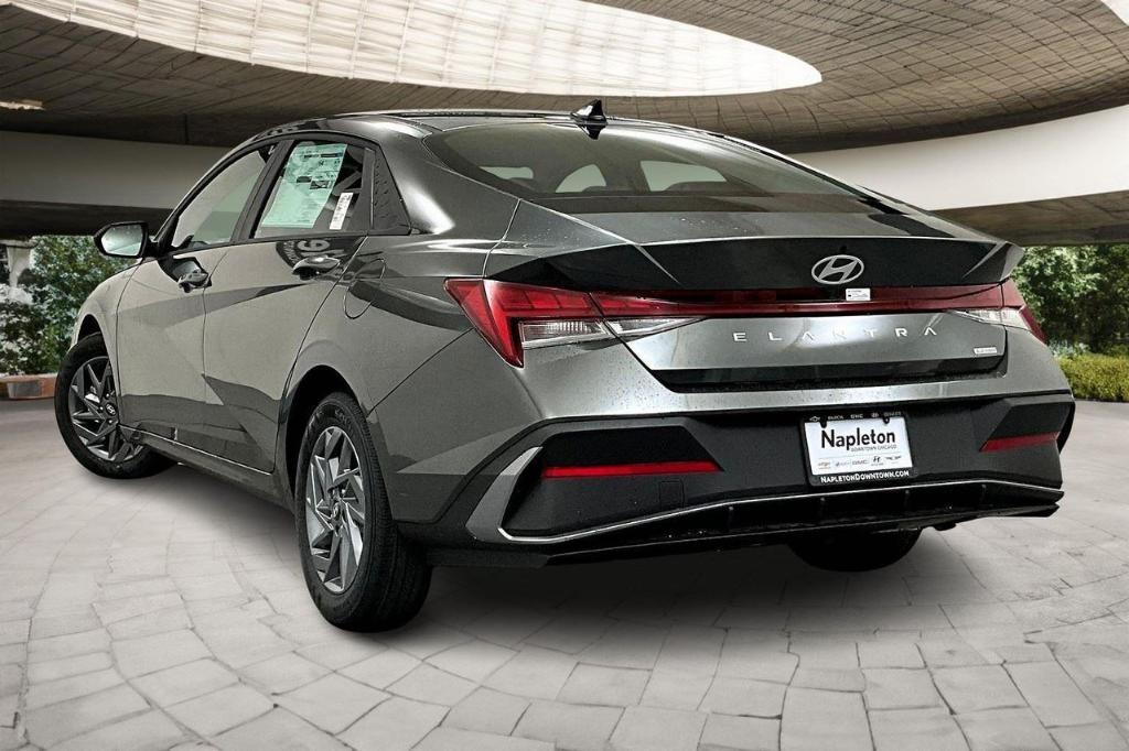 new 2025 Hyundai ELANTRA HEV car, priced at $27,210