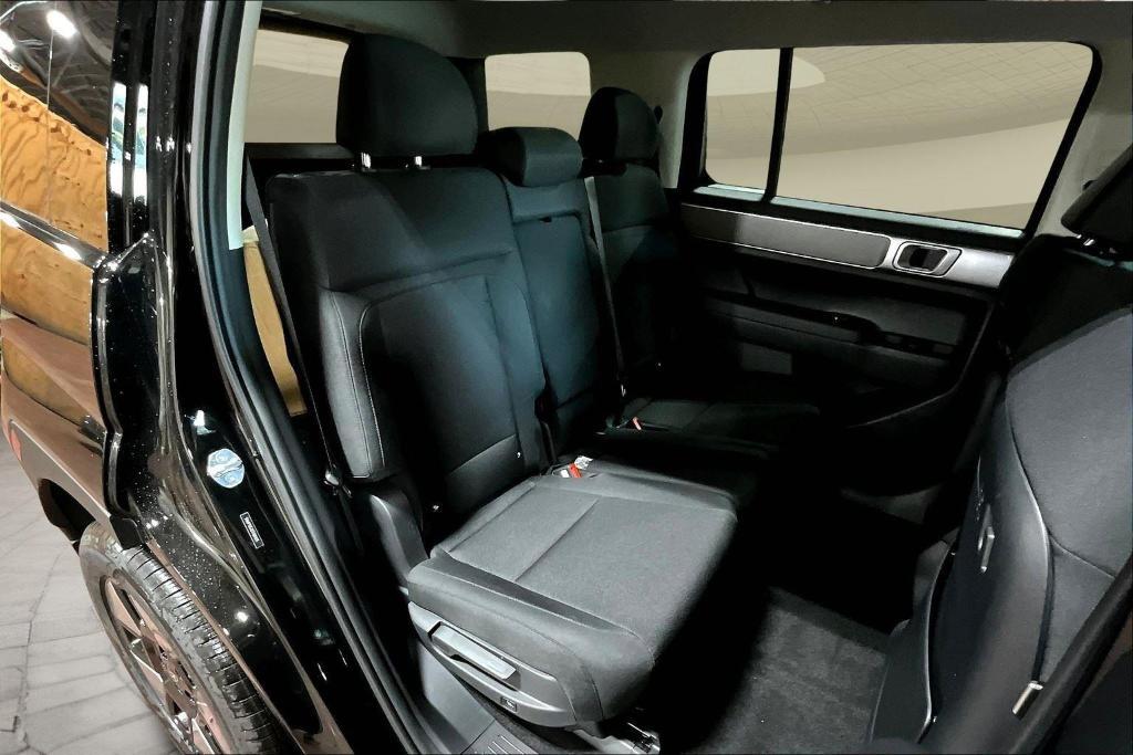 new 2026 Hyundai SANTA FE HEV car, priced at $39,791