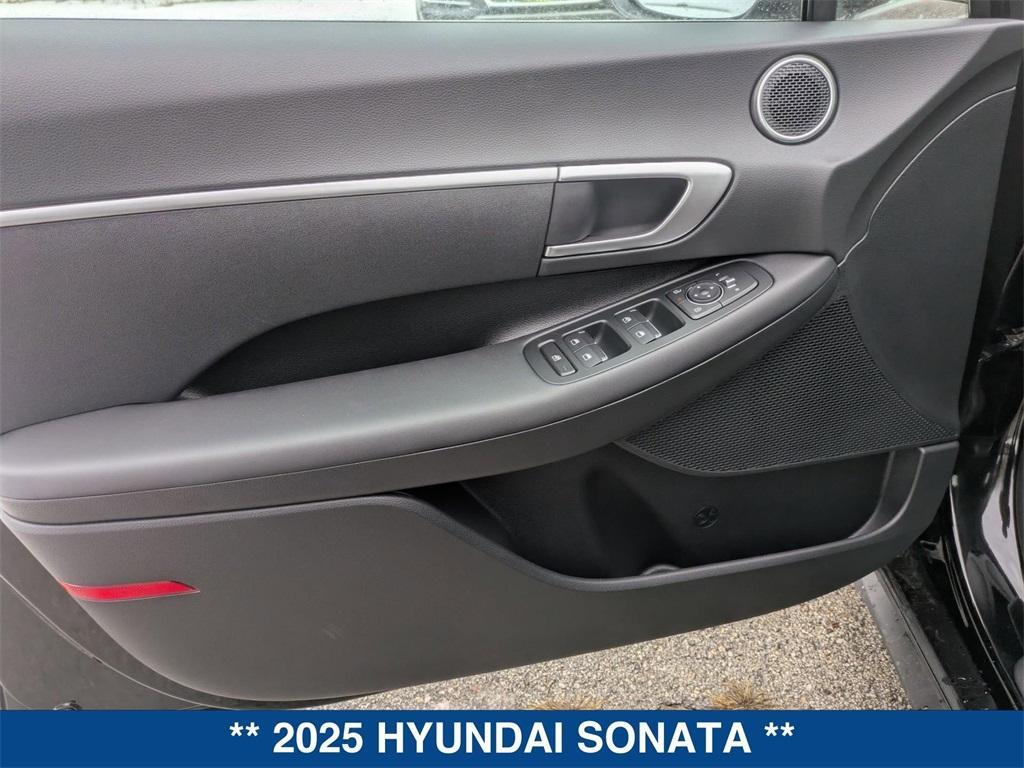 new 2025 Hyundai Sonata car, priced at $28,330