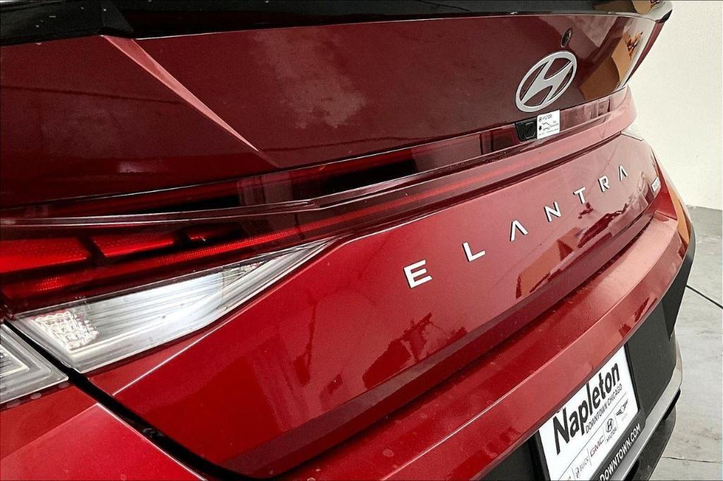 new 2025 Hyundai ELANTRA HEV car, priced at $28,220