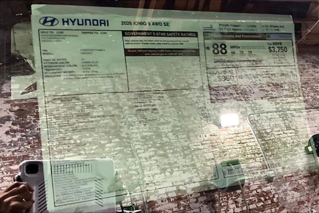 new 2026 Hyundai IONIQ 9 car, priced at $65,503