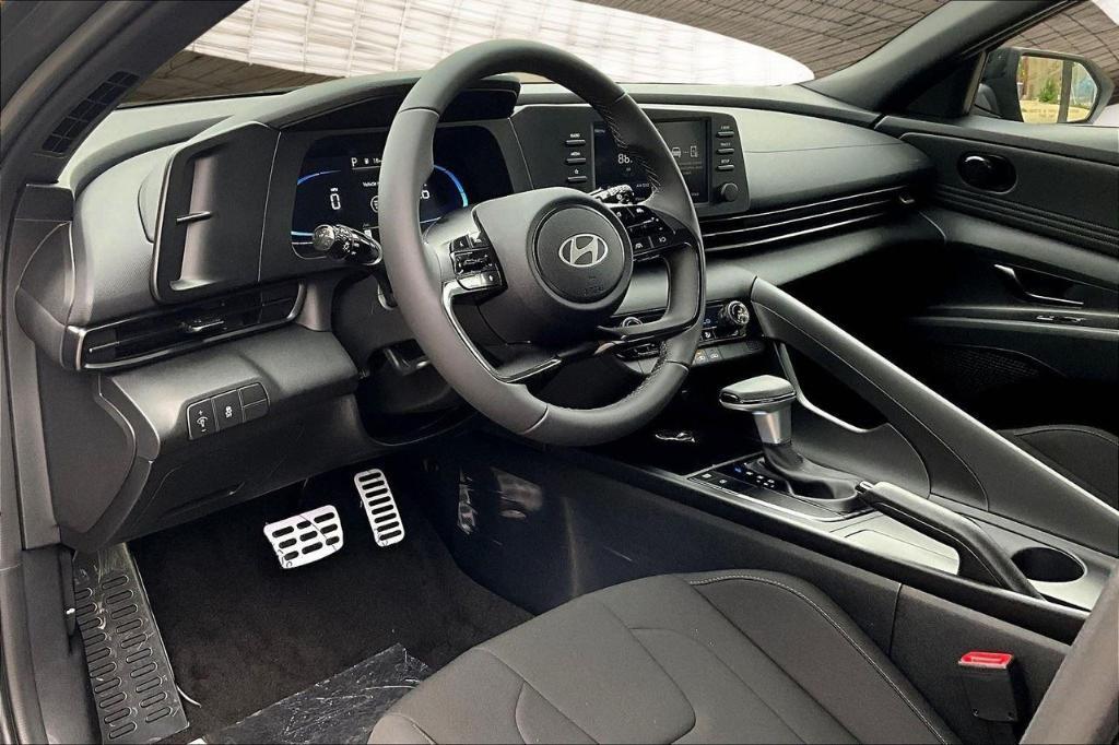 new 2025 Hyundai Elantra car, priced at $22,644