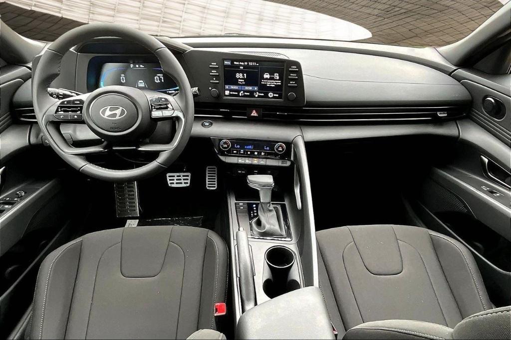 new 2025 Hyundai Elantra car, priced at $22,644