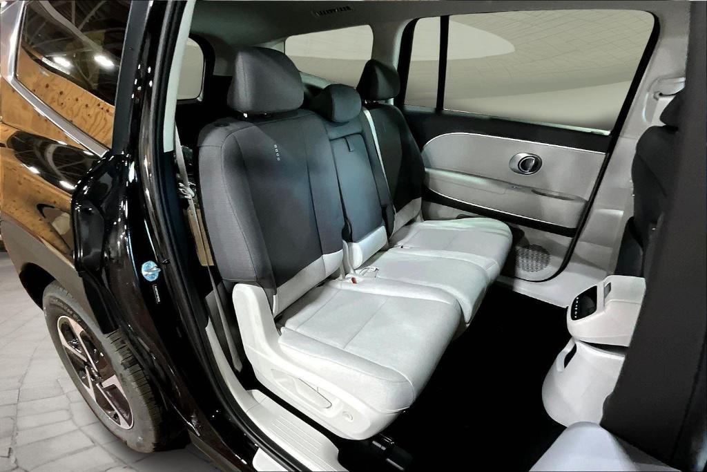 new 2026 Hyundai IONIQ 9 car, priced at $65,311