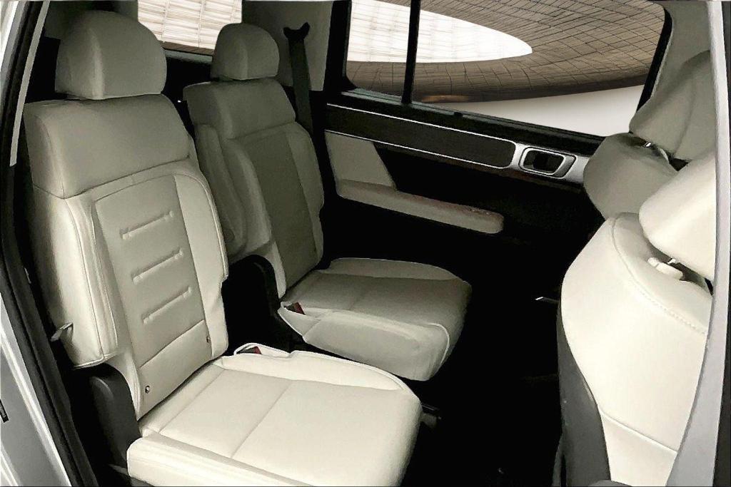 new 2025 Hyundai Santa Fe car, priced at $44,489