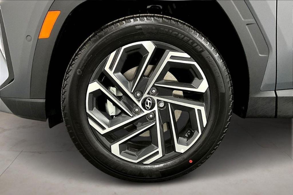new 2025 Hyundai Tucson car, priced at $42,444