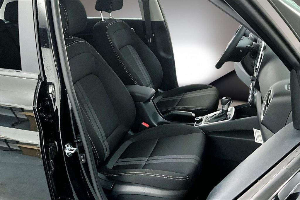 new 2025 Hyundai Venue car, priced at $23,960