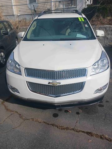 used 2011 Chevrolet Traverse car, priced at $9,500