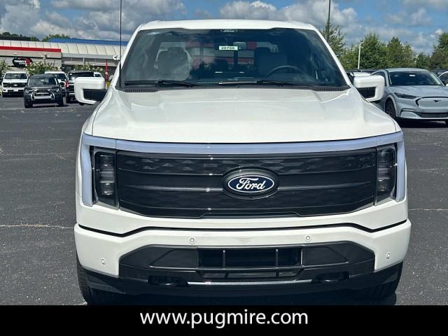 new 2025 Ford F-150 Lightning car