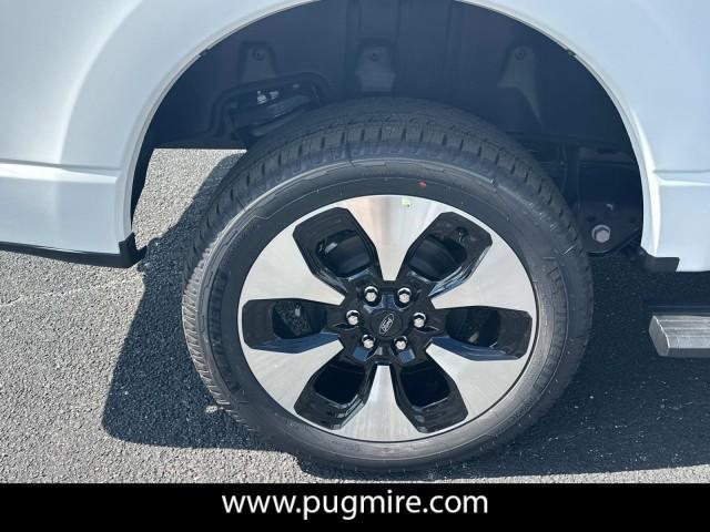 new 2025 Ford F-150 Lightning car