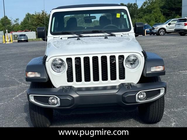 used 2023 Jeep Gladiator car, priced at $34,595