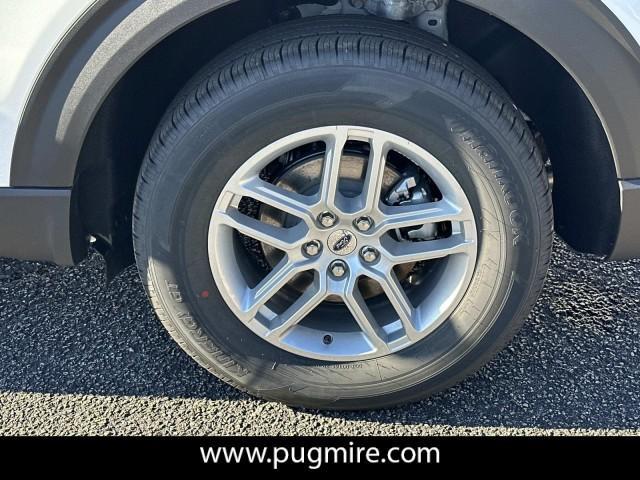 new 2026 Ford Explorer car, priced at $39,820