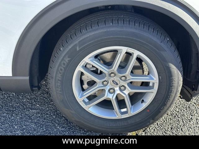 new 2026 Ford Explorer car, priced at $39,820