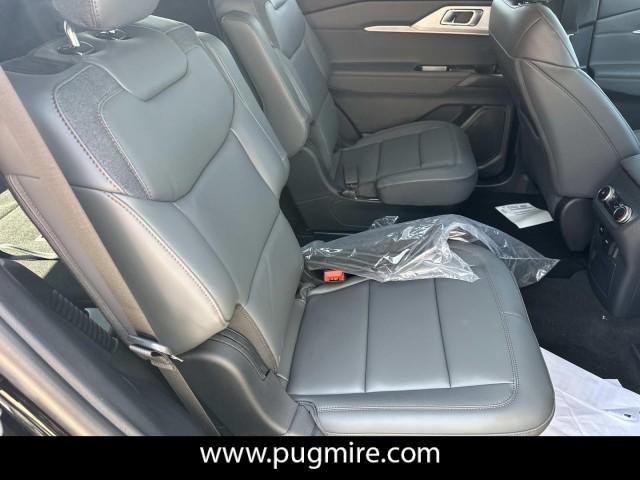 new 2025 Ford Explorer car, priced at $38,720