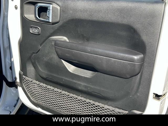 used 2021 Jeep Gladiator car, priced at $27,995