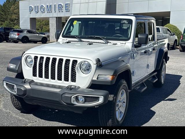 used 2021 Jeep Gladiator car, priced at $27,995
