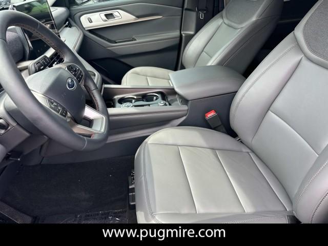 new 2025 Ford Explorer car, priced at $41,120