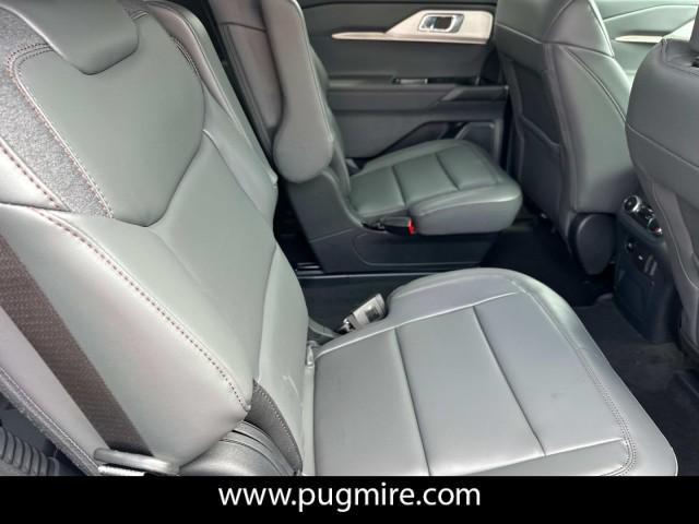 new 2025 Ford Explorer car, priced at $41,120