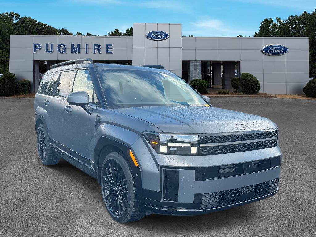 used 2025 Hyundai Santa Fe car, priced at $39,895