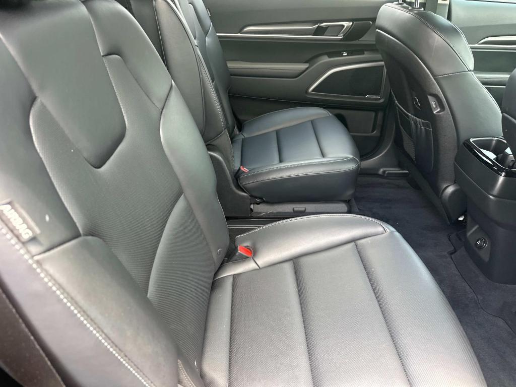 used 2024 Kia Telluride car, priced at $34,895