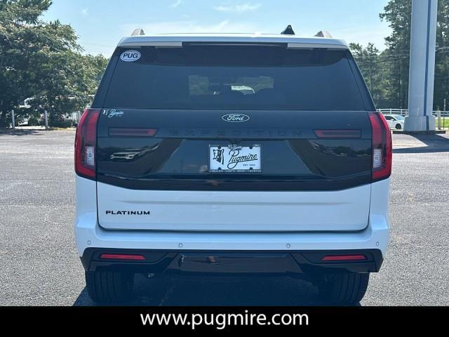 new 2025 Ford Expedition car, priced at $81,925