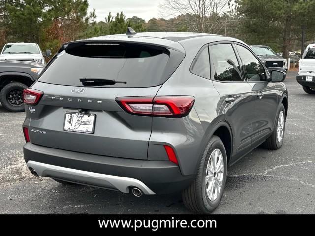 new 2025 Ford Escape car, priced at $25,990