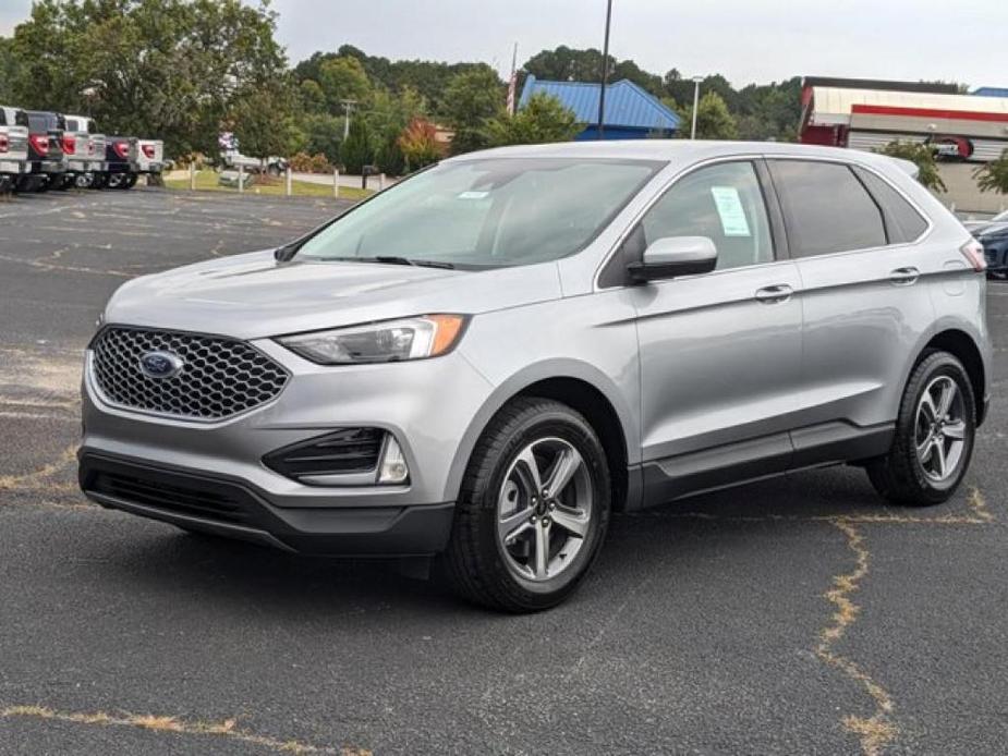 new 2024 Ford Edge car, priced at $36,005