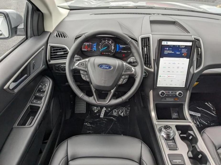 new 2024 Ford Edge car, priced at $36,005