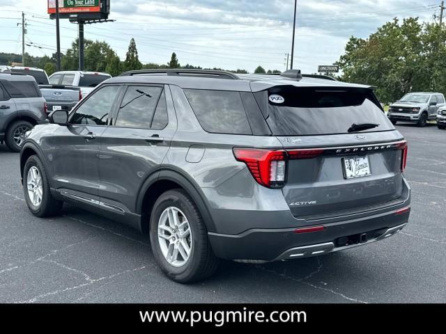 new 2025 Ford Explorer car, priced at $41,120