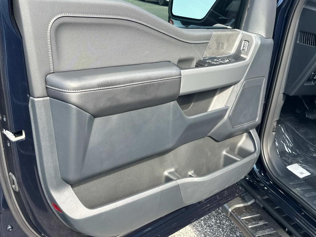 new 2025 Ford F-150 car, priced at $59,285