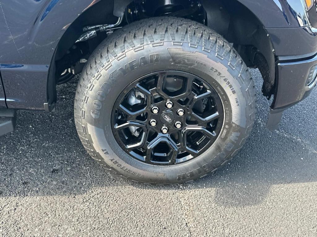 new 2025 Ford F-150 car, priced at $59,285