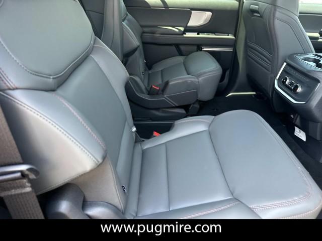 new 2025 Ford Expedition Max car, priced at $68,905