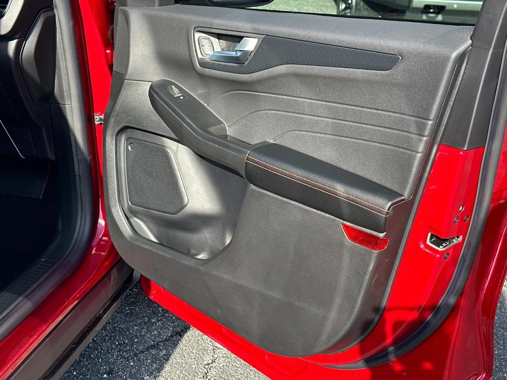 new 2025 Ford Escape car, priced at $28,975