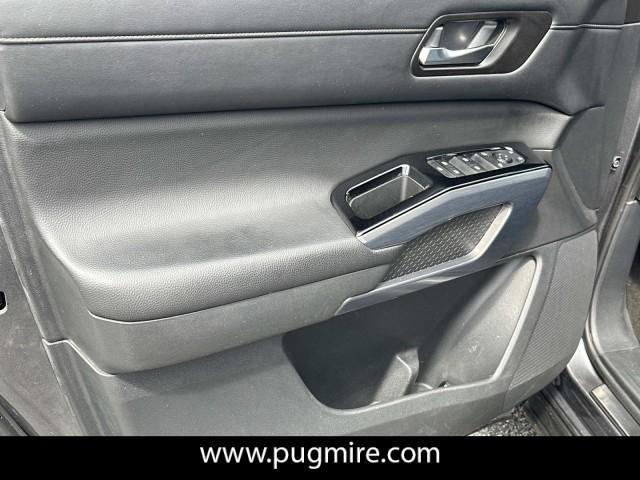 used 2022 Nissan Pathfinder car, priced at $25,995