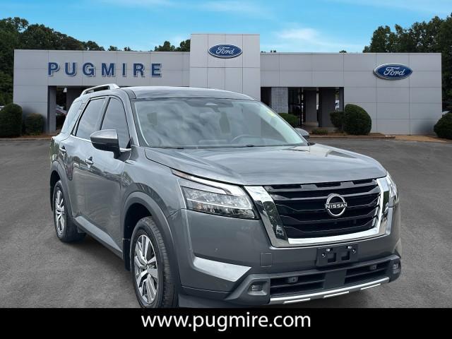 used 2022 Nissan Pathfinder car, priced at $25,995