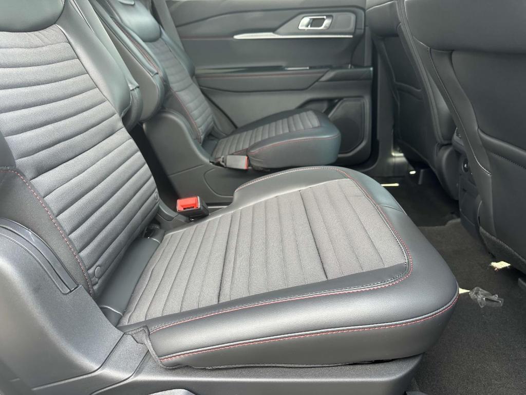 new 2025 Ford Explorer car, priced at $43,180