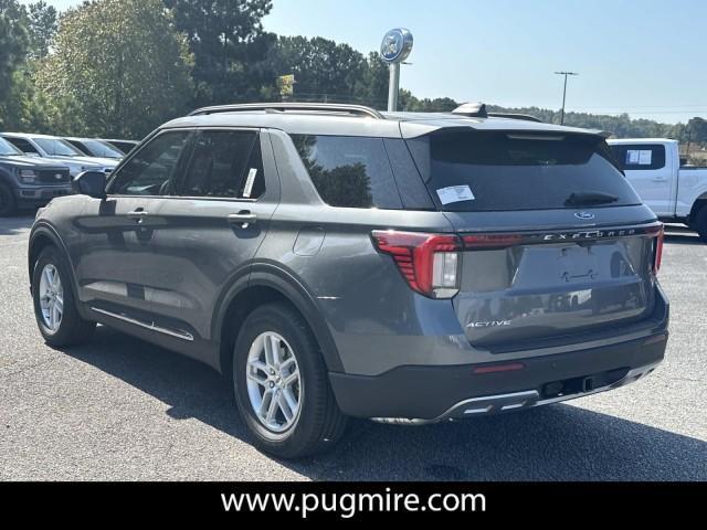 new 2025 Ford Explorer car, priced at $40,720
