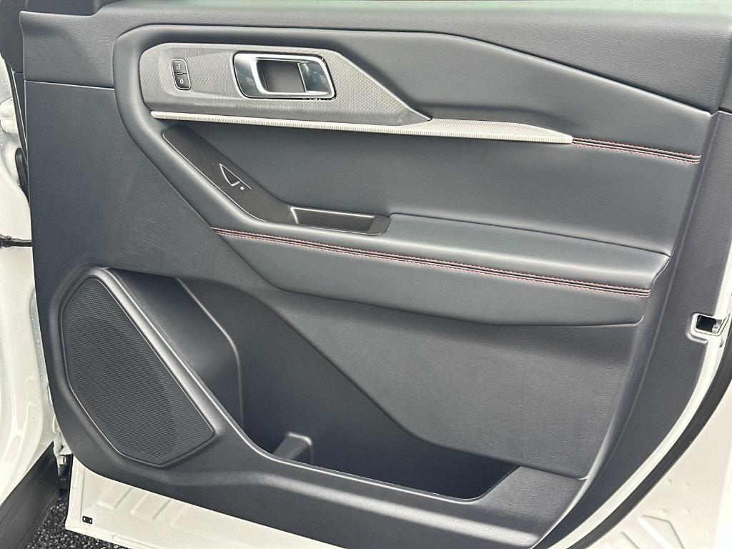 new 2025 Ford Explorer car, priced at $43,830
