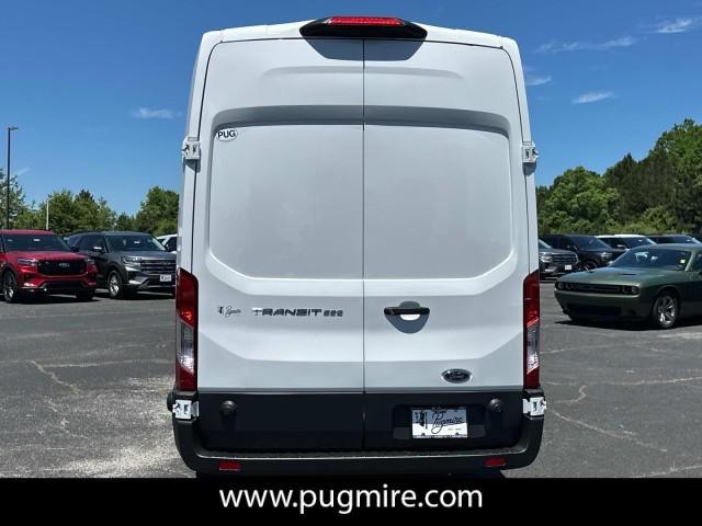 new 2025 Ford Transit-250 car