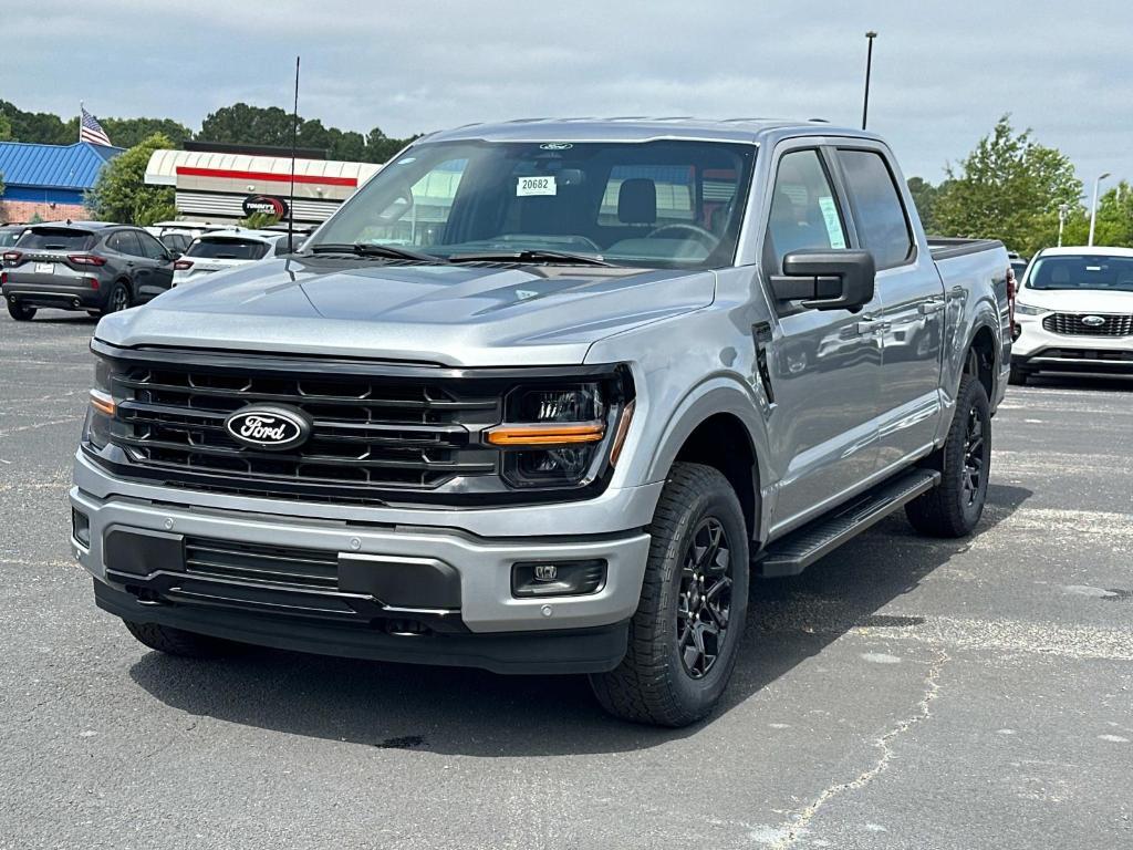 new 2025 Ford F-150 car, priced at $54,005